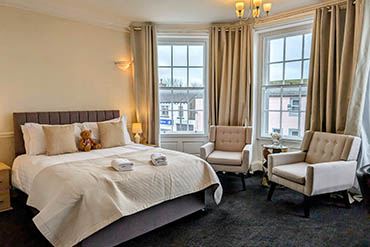 hotel room at the graham arms inn